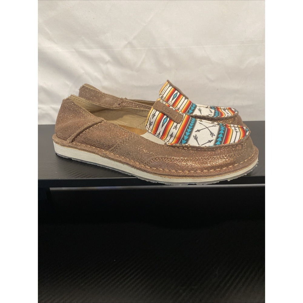 Ariat Cruiser Women 9 Rose Gold‎ Aztec Arrow Print Boat Shoe Western Glam